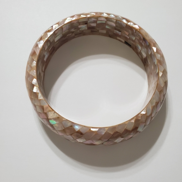 Vintage mother of pearl gold rose  mosaic  bangle - Picture 2 of 7